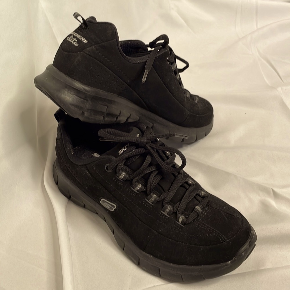 Sketchers Elite Memory Foam - good condition and worn a couple times.